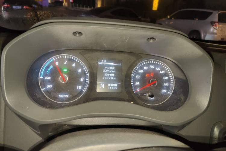 Used Wuling Yangguang 2024 300km Range Practical Window-Sealed Version 60kW Instrument Cluster