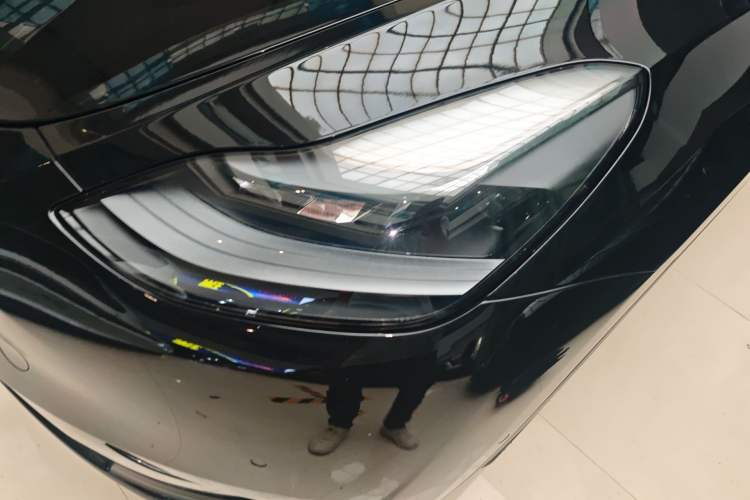 Used Tesla Model Y 2022 Rear-Wheel-Drive Version
