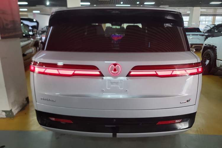 Used Denza N9 2025 Flagship Model