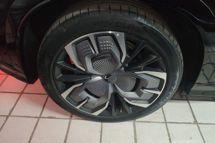 Used Hongqi Tiangong 08 2025 680 Ultra Four-Wheel-Drive Version