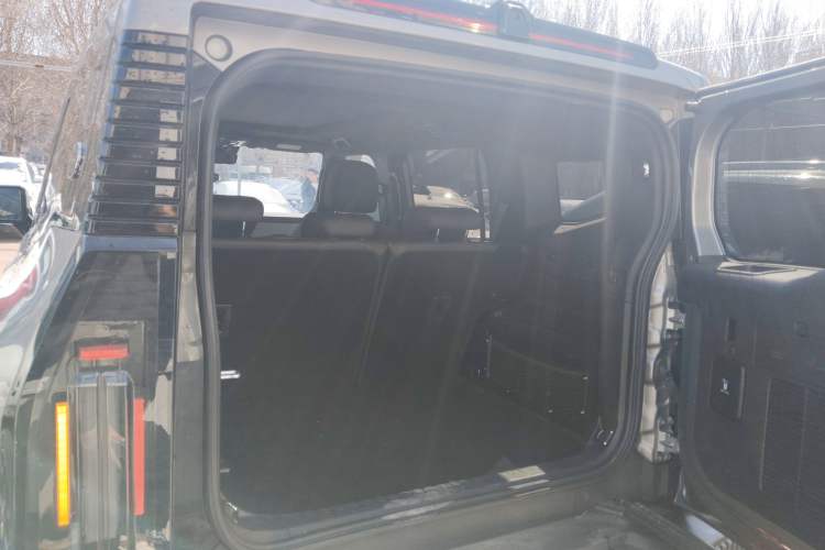 Used JETOUR Shanhai Traveler C-DM 2024 C-DM 208KM Mountain & Wilderness Edition Trunk