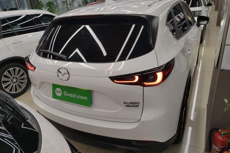 Used Mazda CX-5 2024 2.0L Automatic Two-Wheel Drive ZhiShang Version Rear