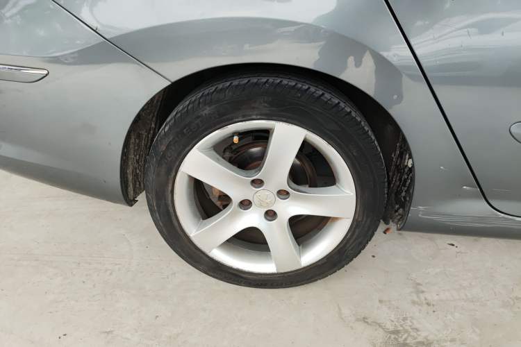 Used Peugeot 408 2013 2.0L Automatic Comfort Edition Exterior 3