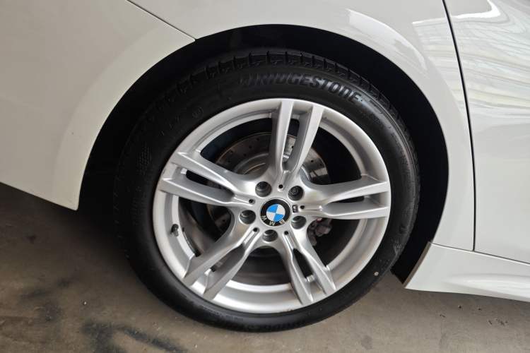 Used BMW 4 Series 2017 425i Gran Coupe Leading Model with M Sport Package
