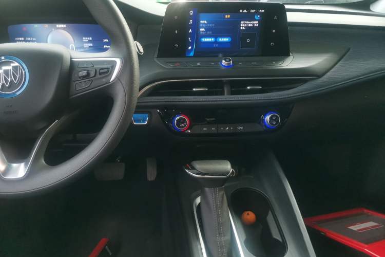 Used Buick Velite 6 2023 430km Range Commuter Version