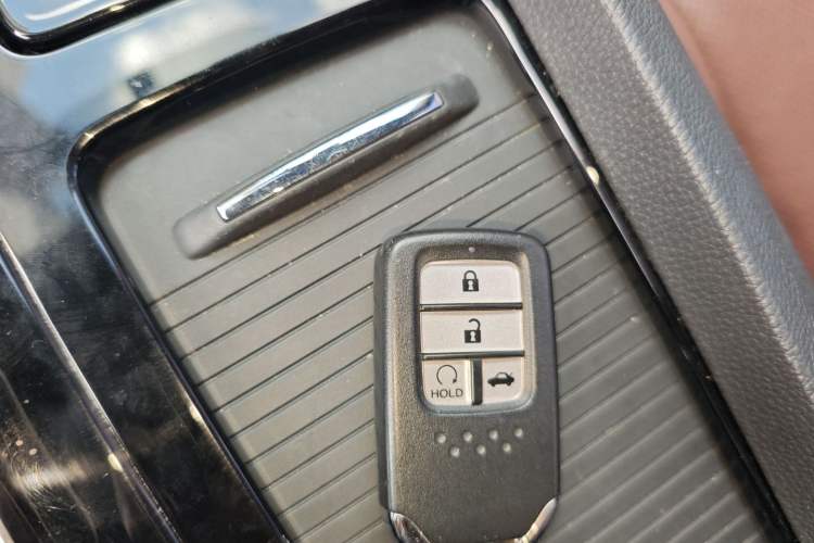 Used Honda Spirior 2017 Hybrid 2.0L Pure Drive Edition
