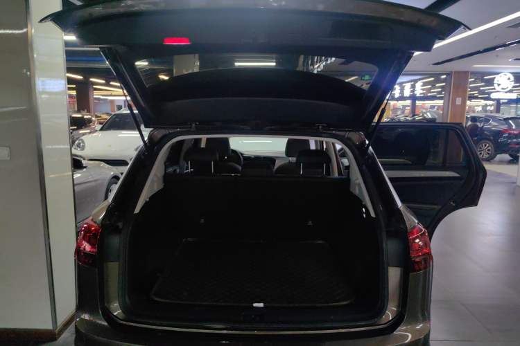 Used Volkswagen Tayron 2019 330TSI Four-Wheel Drive Luxury Version China VI Standard