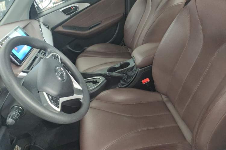 Used Soueast A5 Wing Dance 2019 1.5L CVT Wingzun Edition China VI compliant Left Front Seat