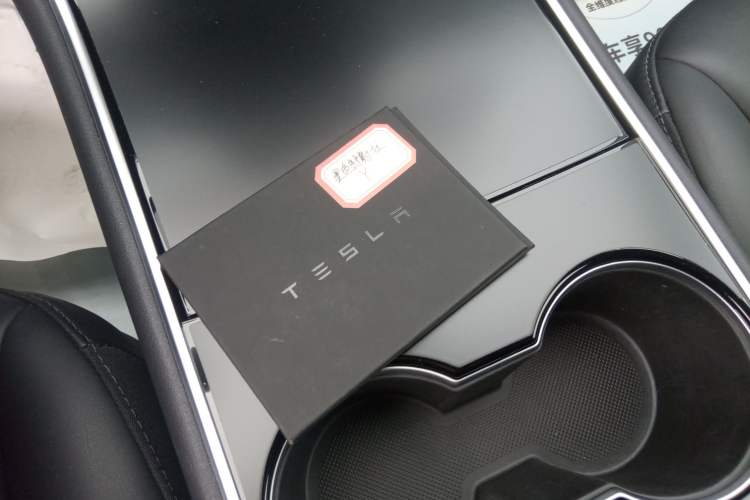 Used Tesla Model 3 2019 Long-Range Rear-Wheel-Drive Version Vehicle Key