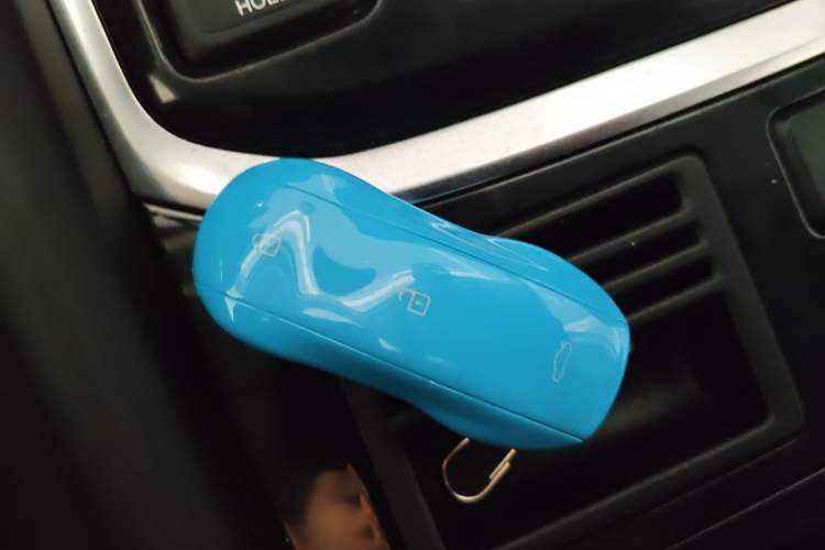 Used GAC Trumpchi GS8 2017 320T Two-Wheel Drive Luxury Smart Connectivity Version (7 Seats) Vehicle Key