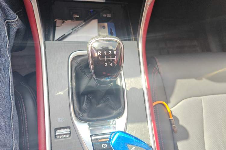 Used CHANGAN CS75 2022 Blue Whale Edition 1.5T Manual Elite Model
