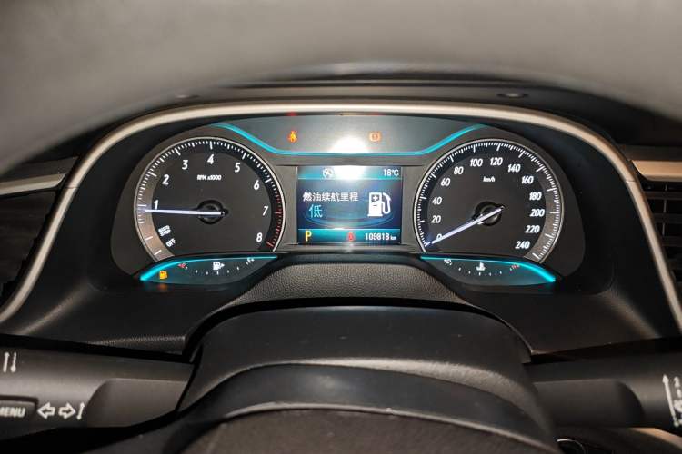 Used Buick GT 2016 18T Dual-Clutch Luxury Model Instrument Cluster