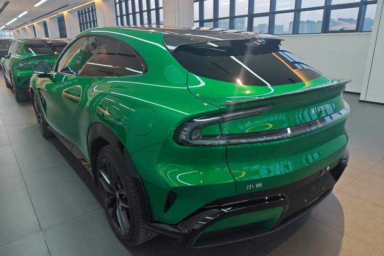 Used Xiaomi Auto YU7 2025 Ultra-Long Range High-Performance All-Wheel-Drive Max Edition
