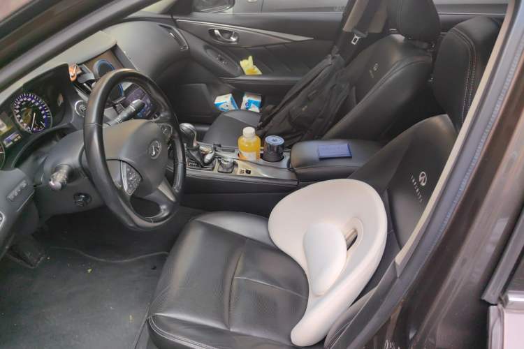 Used Infiniti Q50 2014 3.7L Luxury Edition Driver Seat