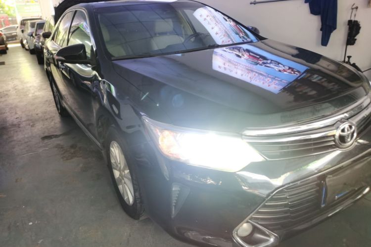 Used Toyota Camry 2016 2.0G 10th Anniversary Leading Edition
