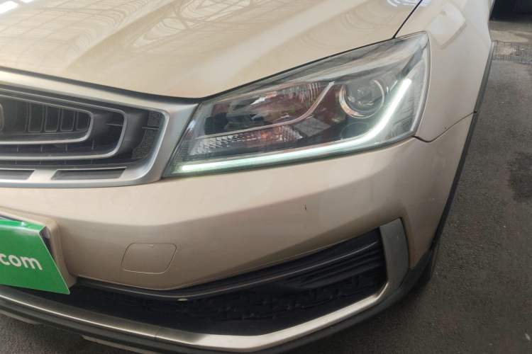 Used Geely Auto Vision S1 2018 1.5L Manual FENGXING Model