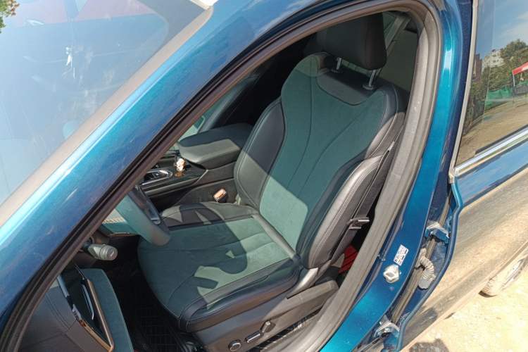 Used Geely Auto Monjaro L 2021 2.0TD DCT EVO Two-Wheel Drive Prestige Version
