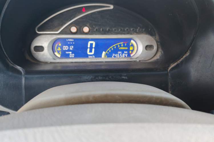 Used Chery QQ3 2012 Fashion Edition 1.0L Manual Champion Version