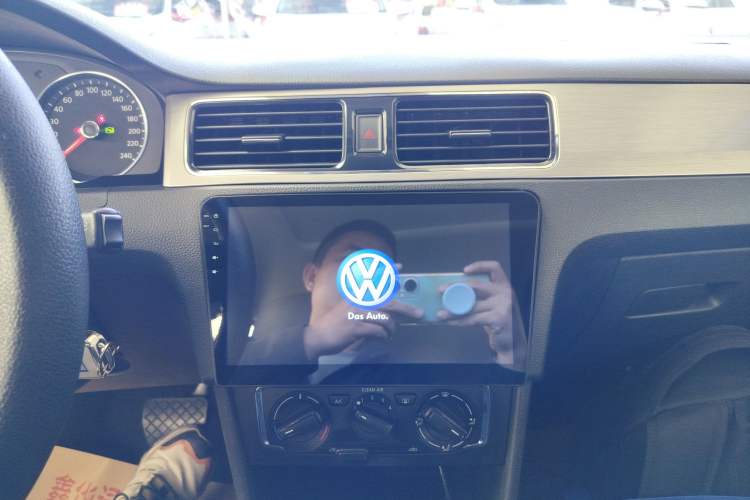 Used Volkswagen Santana 2015 Haval H6 1.6L Automatic Comfort Model
