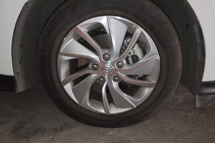 Used Buick Velite 6 2022 Plug-in Hybrid Connected Fashion Model Right Front Wheel Hub