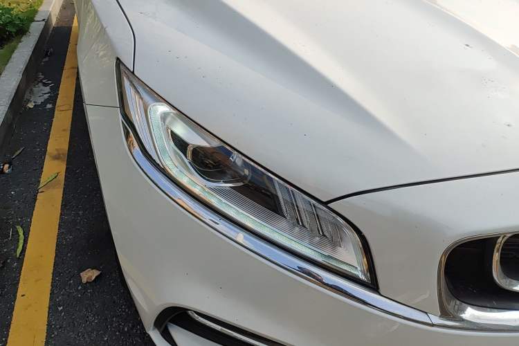 Used Geely Auto Emgrand GT New Energy 2018 1.5T PHEV Yaoxiang Edition Right Front Headlight