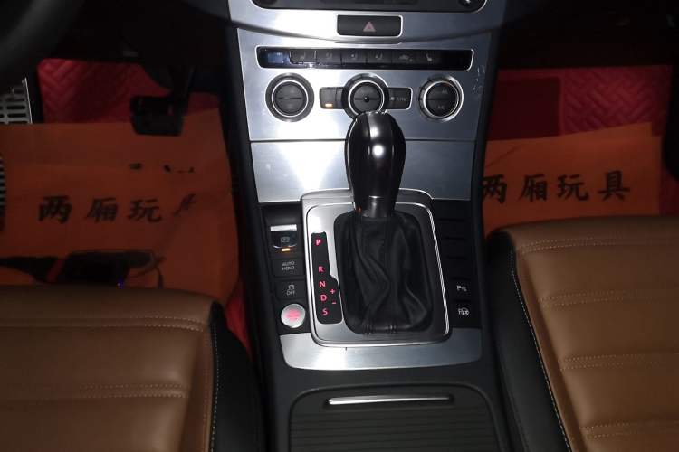 Used Volkswagen FAW-Volkswagen CC 2015 1.8TSI Luxury Model