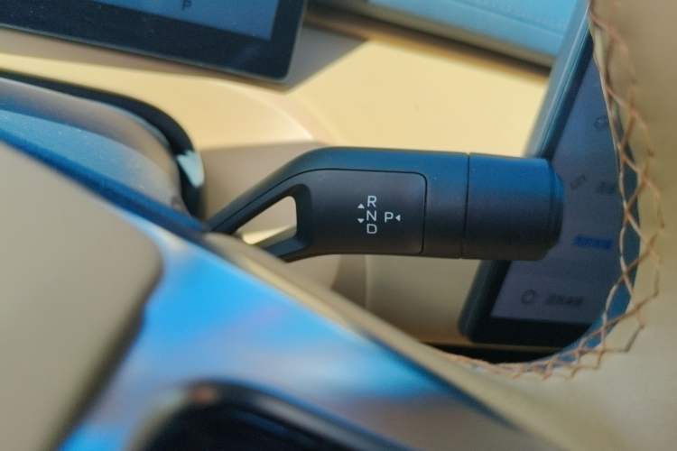 Used Geely Galaxy Xingjian 7 EM-i 2025 120km Exploration+ Version