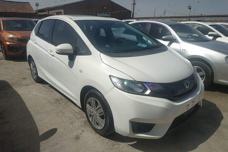 Used Honda Fit 2016 1.5L LXS CVT Comfort Sunroof Version