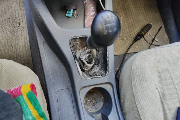 Used Wuling Rongguang V 2015 1.5L Base Version