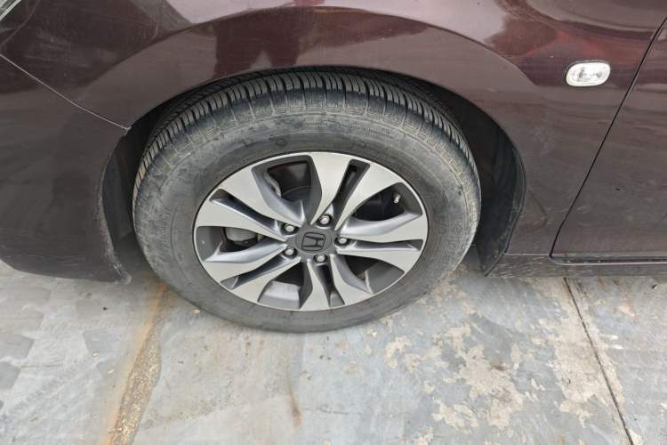 Used Honda Accord 2014 2.0L EX Luxury Edition Exterior 4