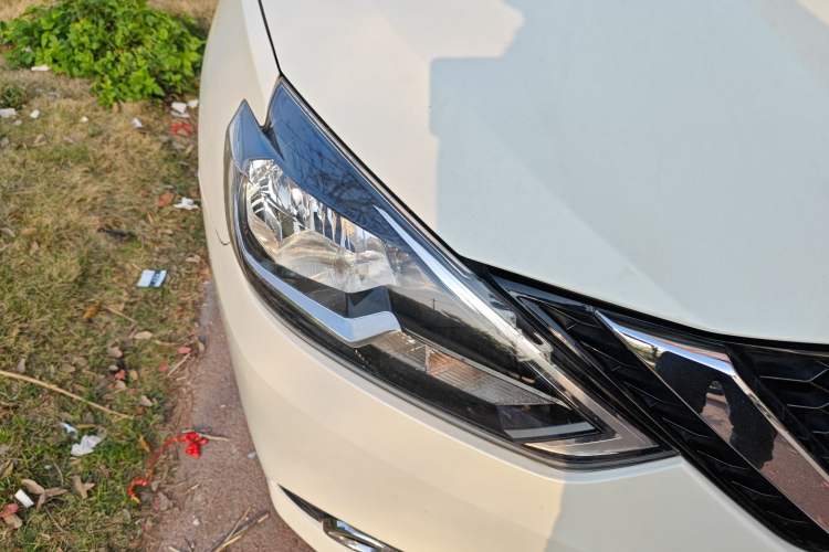 Used Nissan Sylphy 2021 Classic 1.6XL CVT Luxury Edition Right Front Headlight