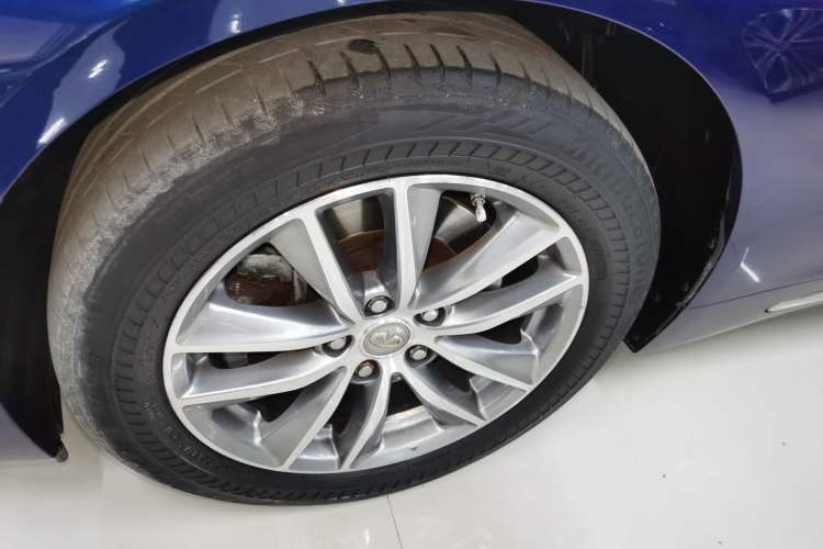 Used Infiniti Q50L 2018 2.0T Comfort Edition China VI Standard Exterior 4