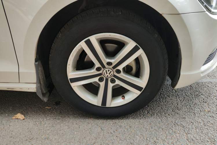 Used Volkswagen Lamando 2015 230TSI DSG Fashion Edition