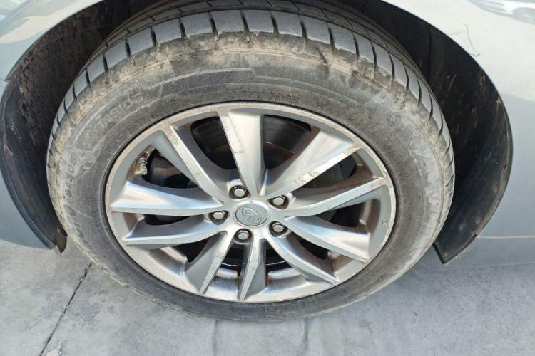 Used Infiniti Q50L 2015 2.0T Enjoyment Edition