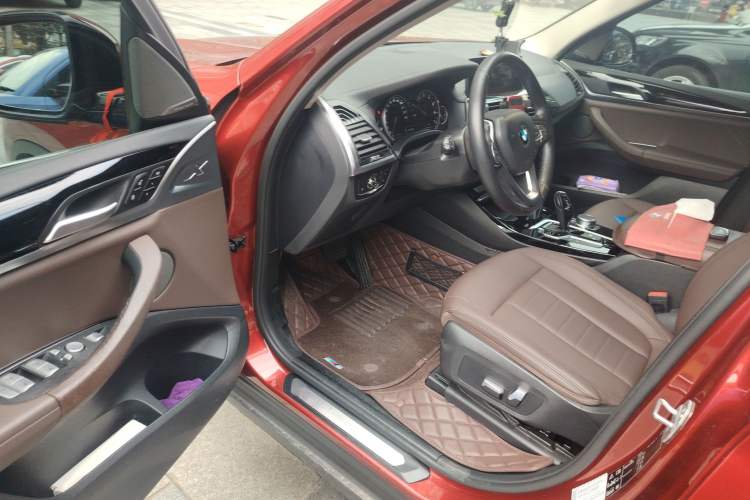 Used BMW X3 2019 xDrive25i Luxury Package Driver Seat