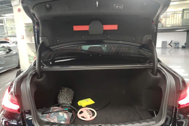 Used BMW 3 Series 2025 330Li M Sport Shadowline Package
