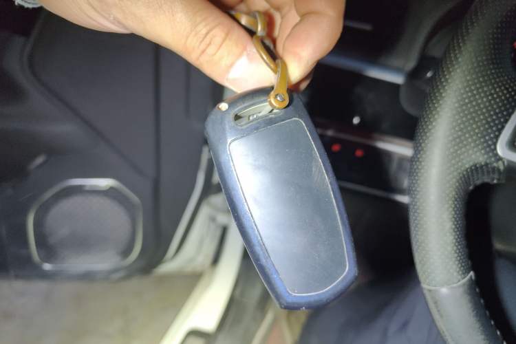 Used Geely Auto Emgrand GT 2016 2.4L Zunya Model
