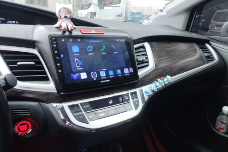 Used Honda Jade 2017 1.8L automatic Comfort version 5 seats