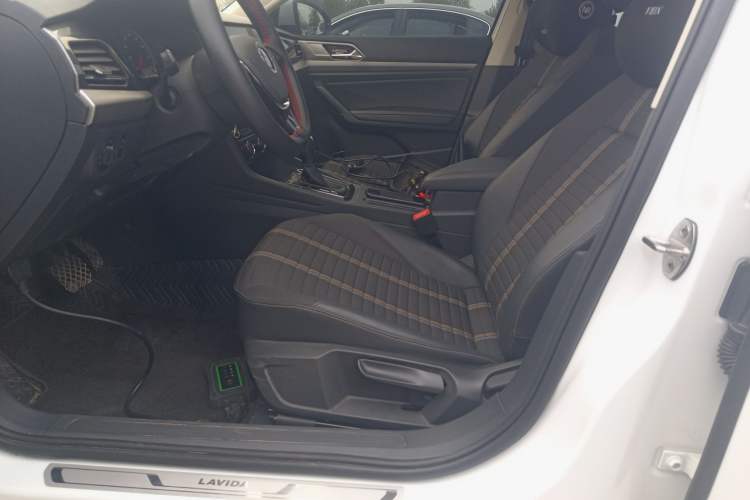 Used Volkswagen Lavida 2019 280TSI DSG Comfort Edition China VI standard Left Front Seat