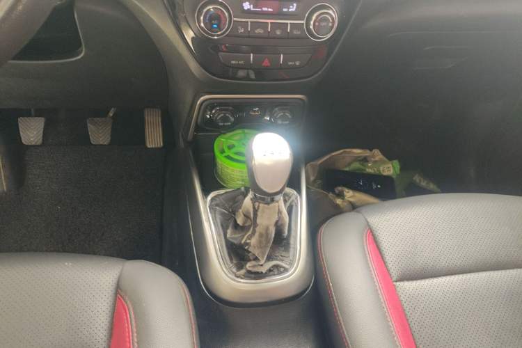 Used Changan CS15 2016 1.5L Manual Fashion Edition