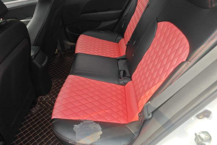 Used Hyundai Elantra (6th Generation / Lingdong) 2016 1.6L Automatic ZhiXuan · Youth Edition