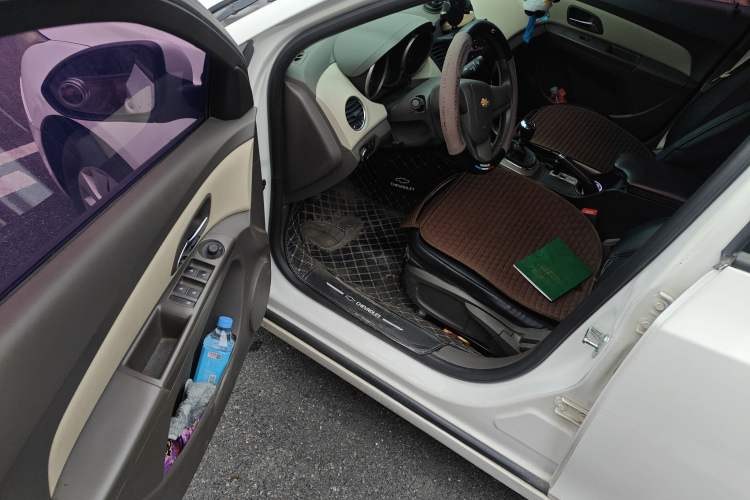 Used Chevrolet Cruze 2015 1.5L Classic SL MT