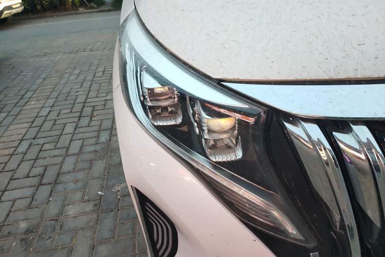 Used GAC Trumpchi M8 2021 Lingxiu Series 390T Deluxe Edition