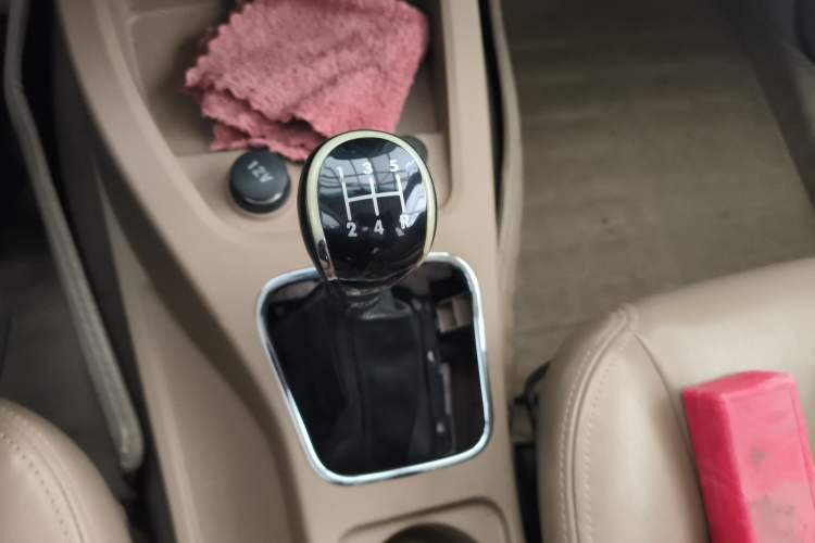 Used Wuling Hongguang 2014 1.5L S Comfort Model