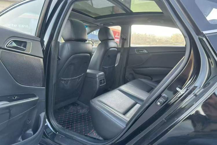 Used Hyundai Mistra 2016 1.8L Automatic Smart GLS
