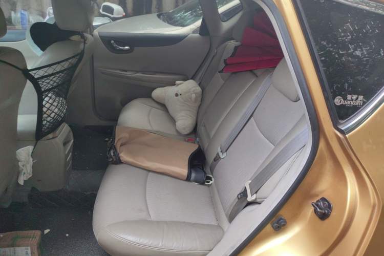 Used Nissan Tiida 2011 1.6L CVT Smart Version