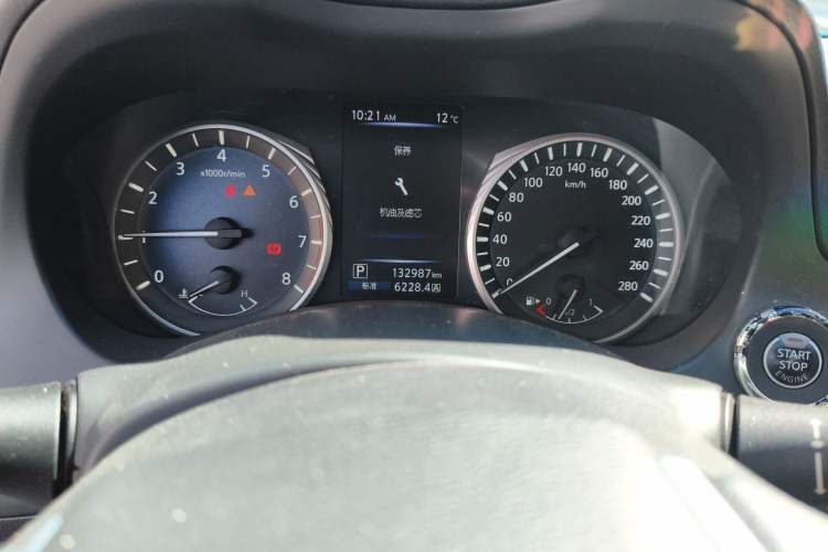 Used Infiniti Q50L 2018 2.0T Enjoyment Edition China V standard Odometer Close Up