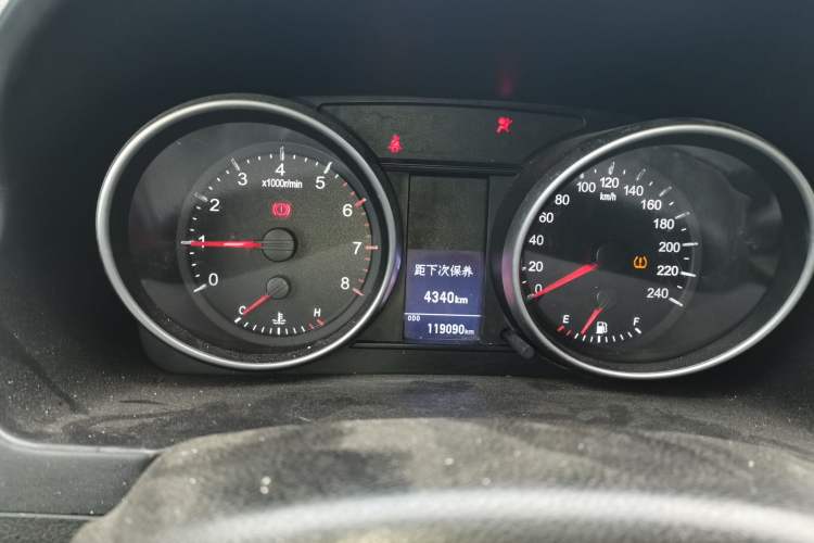 Used Haval H6 2013 Upgraded Model 1.5T Manual Two-Wheel Drive Elite Version Instrument Cluster