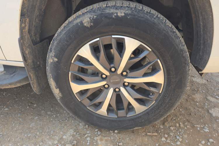 Used SAIC MAXUS T70 2021 2.0T Diesel Manual 4x4 Elite Edition with Long Bed and High Ground Clearance