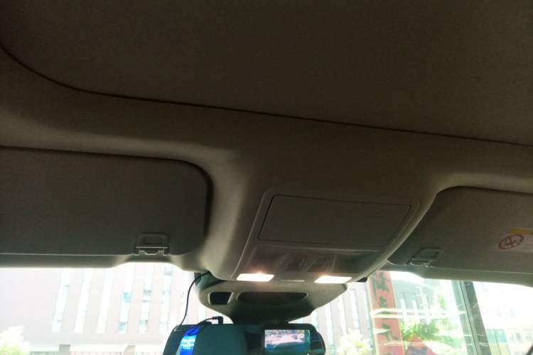 Used Ford Escape 2020 EcoBoost 245 Two-Wheel-Drive Comfort Edition Headliner